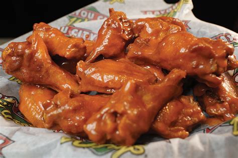 Savor the Magic: Enjoying a Meal with City Wings Delivery at Your Doorstep